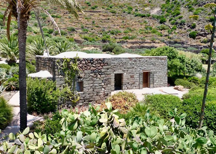 La Palma&la Luna - Dammuso Retreat * Scauri (Sicily)